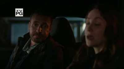 Bedankt dat je me gezelschap houdt. - Aurora Teagarden Mysteries: A Game of Cat and Mouse