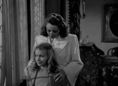 Bee, would you mind telephoning 
Mrs. Latham for me? - The Two Mrs. Carrolls