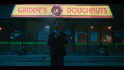 -[beeping]
-♪ So take me back to Constantinople ♪ - The Umbrella Academy