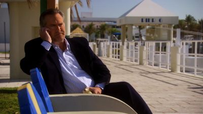 [ Beeps ] - Burn Notice