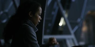 -[beeps]
-[treadmill stops] - Lost in Space