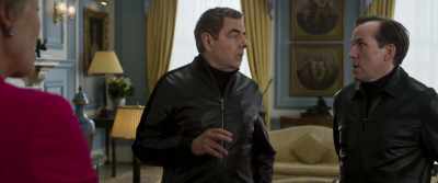 Before commandeering
an open-top bus - Johnny English Strikes Again