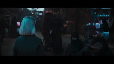 Before your enemy samples
the famous bargains of Borgo. - Star Wars: Skeleton Crew