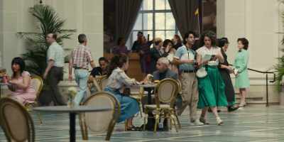Before she gets here,
you're gonna run in that direction. - The Time Traveler's Wife