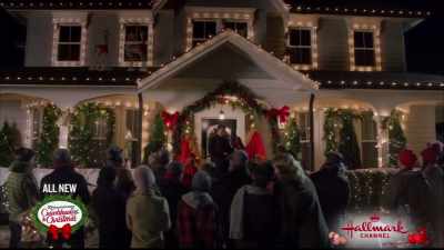 Before we go inside, - It's Beginning to Look a Lot Like Christmas