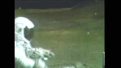 Before leaving the area, please
clean the transmission module - American Moon