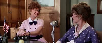 Attention, seniors. - Grease