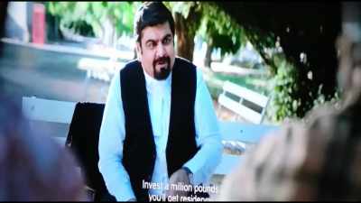- Beggars manage to buy houses here?
- Shut up! - Dunki