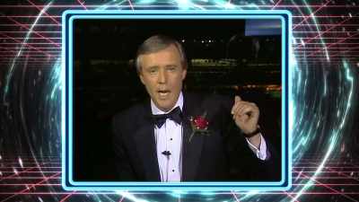 - Behind me, they are announcing
that the roof will be closed, - Memory Hole