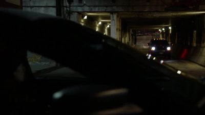 - Beige pickup coming your way. - Chicago P.D.