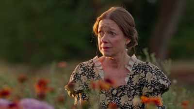 Being a mother is
an impossible endeavor - An American in Austen