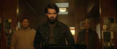 Being inside, can they talk to
headquarters by any other way? - Mission: Chapter 1