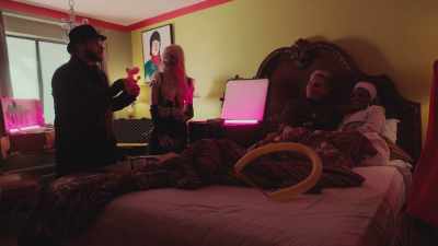 Being petrified of clowns, - Living for the Dead