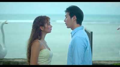 Believe it or not, Elle, - Crush Kong Curly