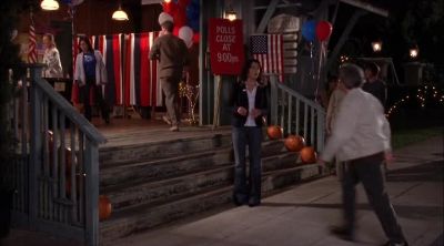 * BELIEVE IT OR NOT! - Gilmore Girls