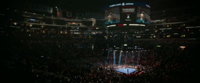 - [Bell dinging]
- [Commentator 1] Round two begins, - Creed III