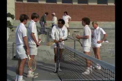 (bell ringing)
Nice going, guys. - Barnaby Jones