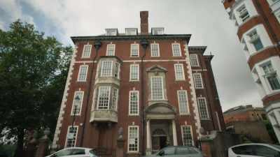 [ Bell ringing ] - The Chelsea Detective