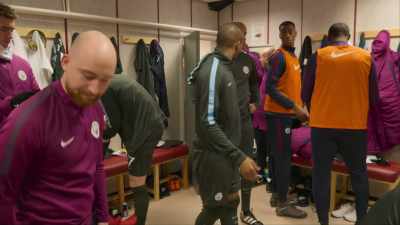 -[bell rings]
-[team cheer] - All or Nothing: Manchester City