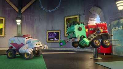 -[bell tolling]
-Ooh! Uh… - Mighty Monsterwheelies