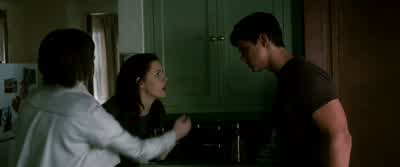Bella Bella He's going to the VolturiHe wants to die too - The Twilight Saga: New Moon