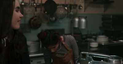 Bella Whitmore, very naughty.[chuckles] - The Republic of Sarah