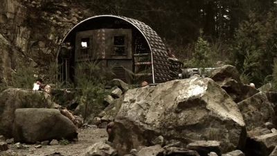 BELLAMY: DON'T HAVE A SHOT. - The 100