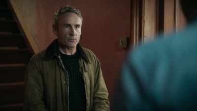 - Ben?
- I've got something. It's big. - Vigil