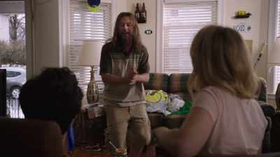 Ben! Oh, there you are! Hey! - Father of the Year