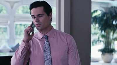 [Ben on phone] Just on
 a temporary basis. - Your Boyfriend Is Mine