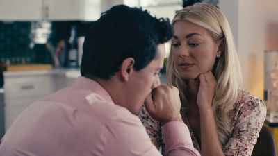 -[Ben sighs]
-[phone beeps] - Your Boyfriend Is Mine