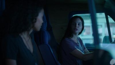 Ben teach me to drive. - Siren