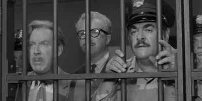 Ben, we're coming in. - The Great Impostor