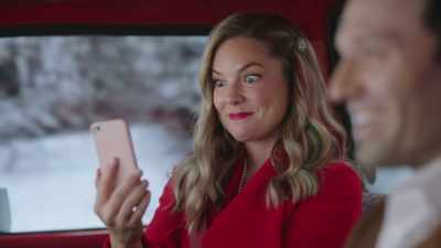 Ben! Wow! Hi. - Unwrapping Christmas: Olivia's Reunion
