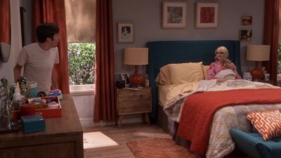 BERNADETTE: Hi. - The Big Bang Theory