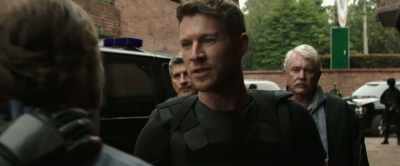 Besides you,
who does El Diablo work for? - Sniper: Ultimate Kill