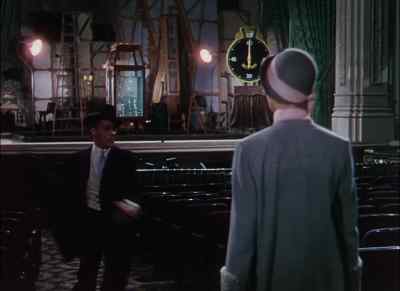 Bess, you gotta listen to me. - Houdini