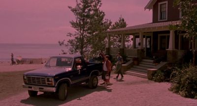 Best summer ever,
huh, fellas?
Absolutely. - American Pie 2