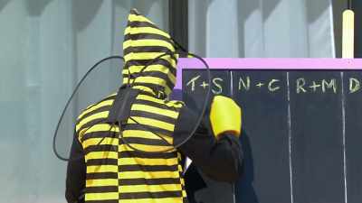 Best thing about
the spelling bee - Love Island