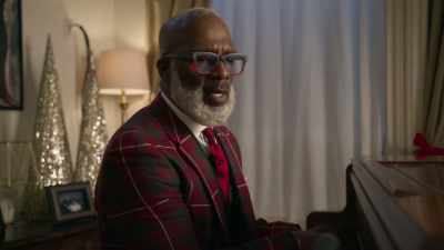Best thing in life made for
two. - BeBe Winans’ We Three Kings