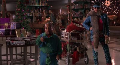 Bet the store dick don't want this - Bad Santa