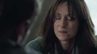 - Beth, he has a record.
- He can't. He's just, um... - Rellik