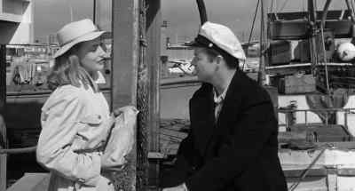 - Better jump aboard, sweet.
- I'm not going. - The Gun Runners