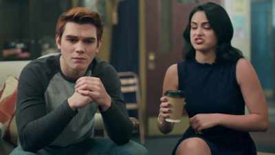 (BETTY SIGHS) - Riverdale