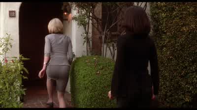 Betty wait... - Mulholland Drive