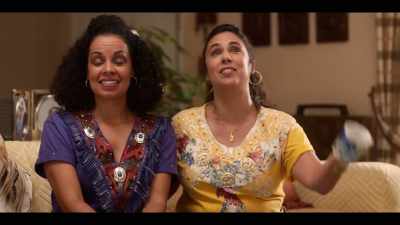 Between moving and the kids
and Víctor's work, and... ooh! - Gordita Chronicles
