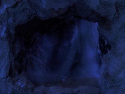 Beverly! Get out of there! - Star Trek: The Next Generation