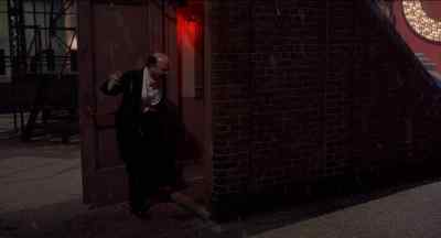Beware, evildoers,
wherever you are! - Radio Days