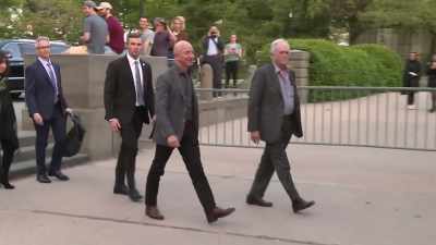 Bezos mysterious persona
have drawn controversy - Tech Billionaires: Jeff Bezos