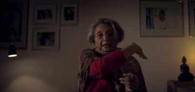 Bhagwan came from back like this - Wild Wild Country